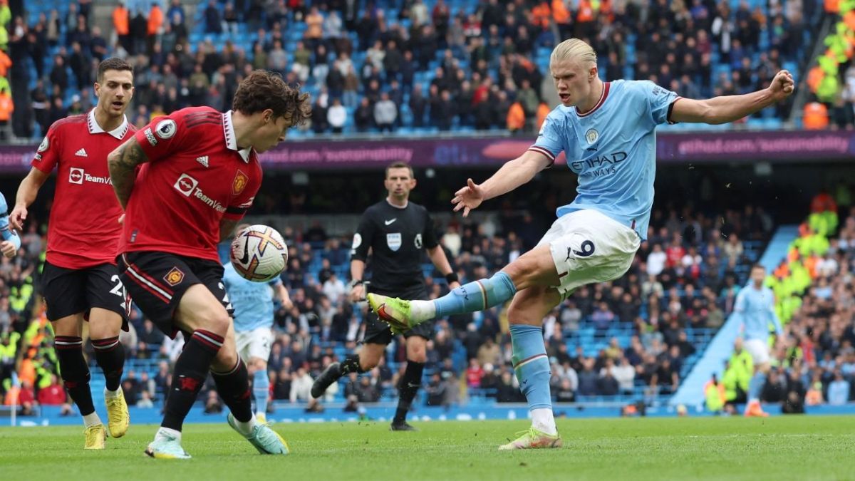 مين يقدر على هالاند.. الصاروخ النرويجي يهيمن على صدارة الدوري الإنكليزي ويدخل التاريخ مع مانشستر سيتي