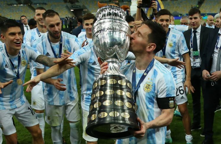 زيلينسكي يطالب الاتحاد الأوروبي بمزيد من الضغوط على قطاع الطاقة الروسي