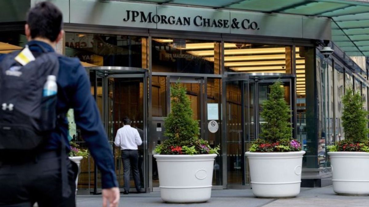 فرصة للمساجين السابقين.. البنوك والشركات الأمريكية توظف أصحاب السوابق الجنائية 3 فرصة للمساجين السابقين.. البنوك والشركات الأمريكية توظف أصحاب السوابق الجنائية