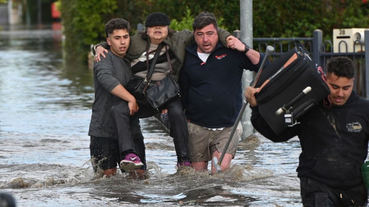 فيضانات تغمر مئات المنازل في أستراليا