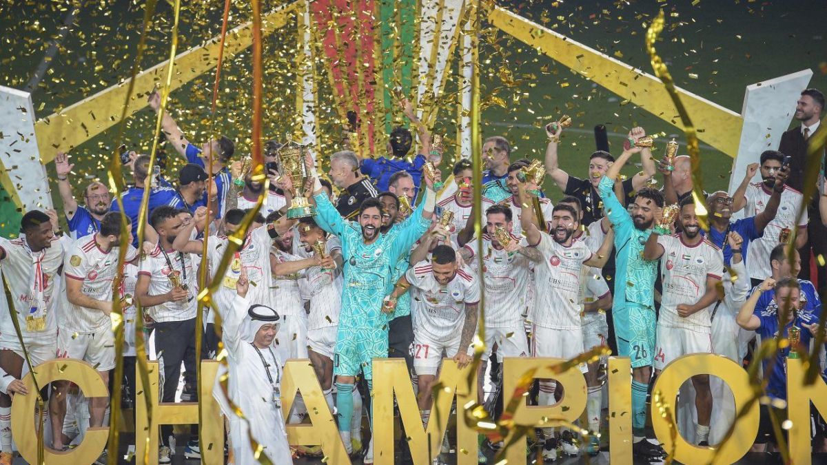 بعد غياب 19 عاماً.. الشارقة بطلاً لكأس الإمارات لكرة القدم للمرة التاسعة في تاريخه