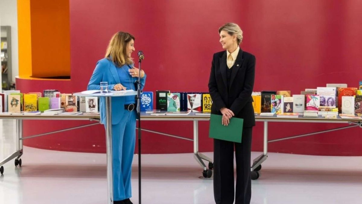 السيدة الأولى لأوكرانيا تقدم مشروعين في أكبر معرض للكتاب في العالم 6 السيدة الأولى لأوكرانيا تقدم مشروعين في أكبر معرض للكتاب في العالم