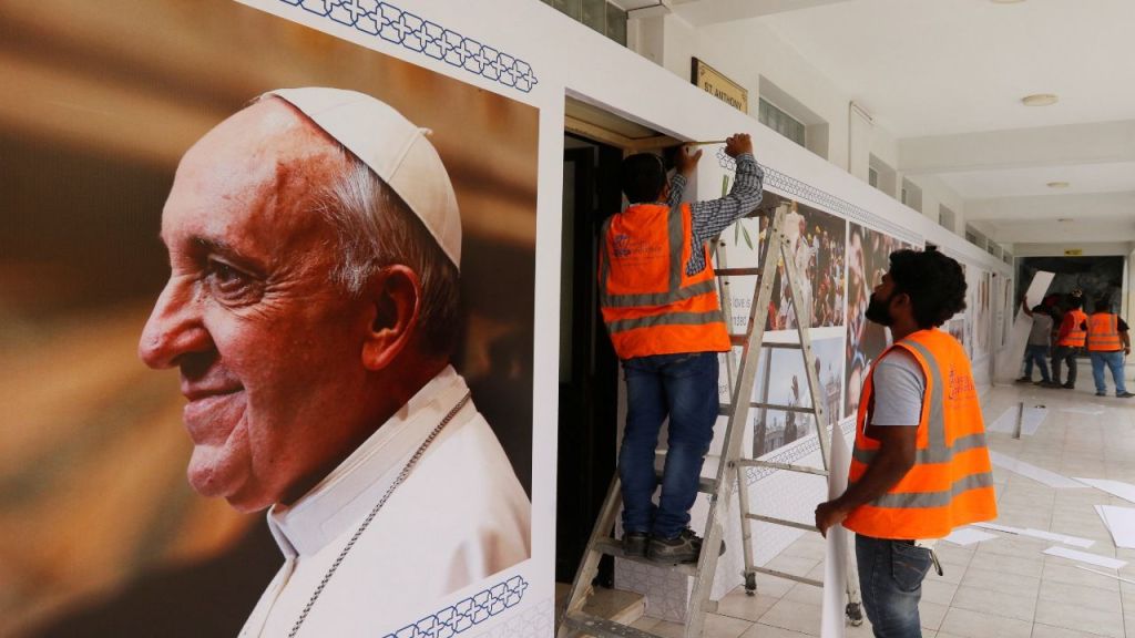 البحرين في انتظار لقاء البابا فرنسيس