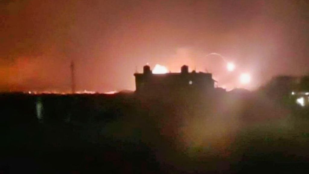 مقتل وإصابة 5 في قصف إسرائيلي على سوريا