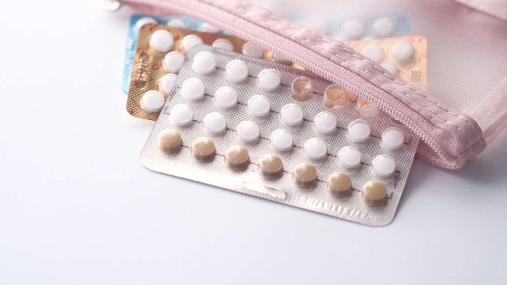 ما هي متلازمة تكيس المبايض (PCOS)؟ وكيف تؤثر على جودة حياة النساء؟ 3 ما هي متلازمة تكيس المبايض (PCOS)؟ وكيف تؤثر على جودة حياة النساء؟