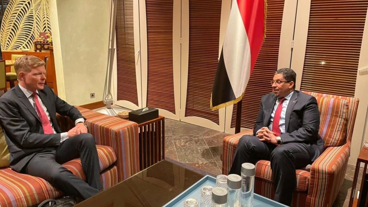 وزير الخارجية اليمني: التصعيد الحوثي يؤزّم الوضع الإنساني في اليمن 2 وزير الخارجية اليمني: التصعيد الحوثي يؤزّم الوضع الإنساني في اليمن