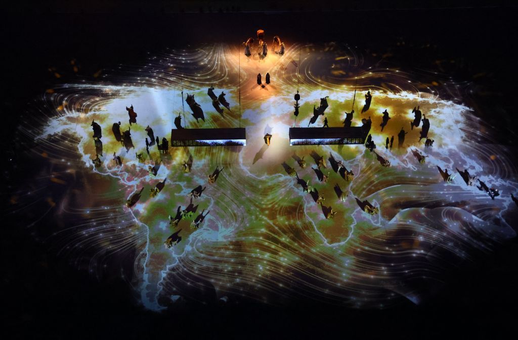 بحضور رسمي وعالمي.. قطر تقص شريط افتتاح كأس العالم 2022 (صور)