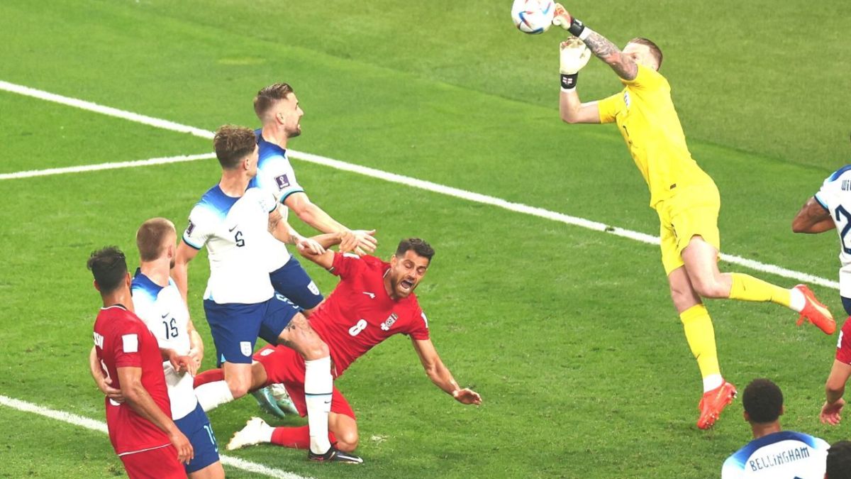 موفد "أخبار الآن" يرصد أجواء مباريات اليوم الثاني في كأس العالم