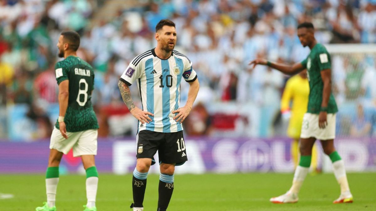 مفاجأة تاريخية.. منتخب السعودية يضرب الأرجنتين بثنائية ويحرمها من رقم قياسي