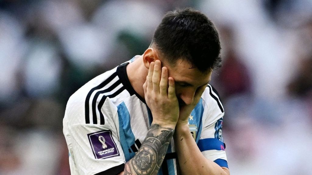 أبرز اللقطات الحماسية بعد فوز المنتخب السعودي على غريمه الأرجنتيني