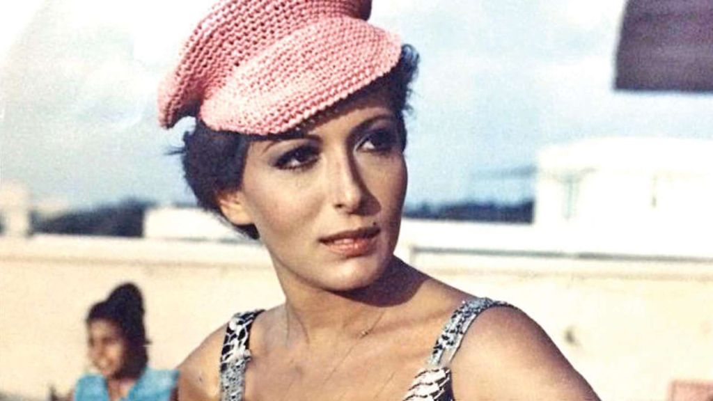 بعد أزمة منة شلبي.. من هم أبرز النجوم العرب الذين أدمنوا المخدرات؟ 4 بعد أزمة منة شلبي.. من هم أبرز النجوم العرب الذين أدمنوا المخدرات؟