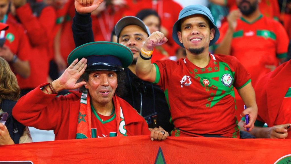 هدف يوسف النصيري في شباك البرتغال يعزز آمال المغرب في بلوغ نصف نهائي كأس العالم 4 في صور.. استعداد المغرب وفرحتهم بالهدف الأول