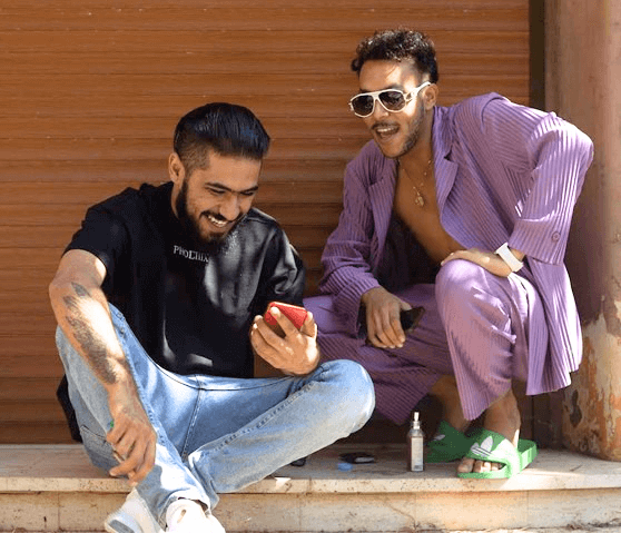 قصة حياة ويجز كاملة.. من الطفولة إلى الغناء في نهائي كأس العالم