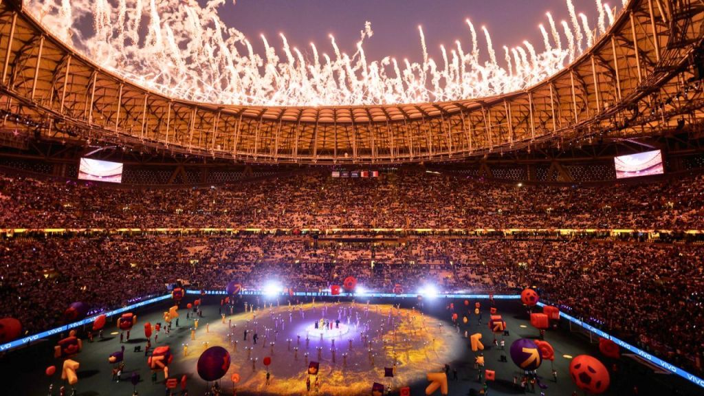 بعد انتهاء كأس العالم.. تعرف على مصير ملاعب المونديال