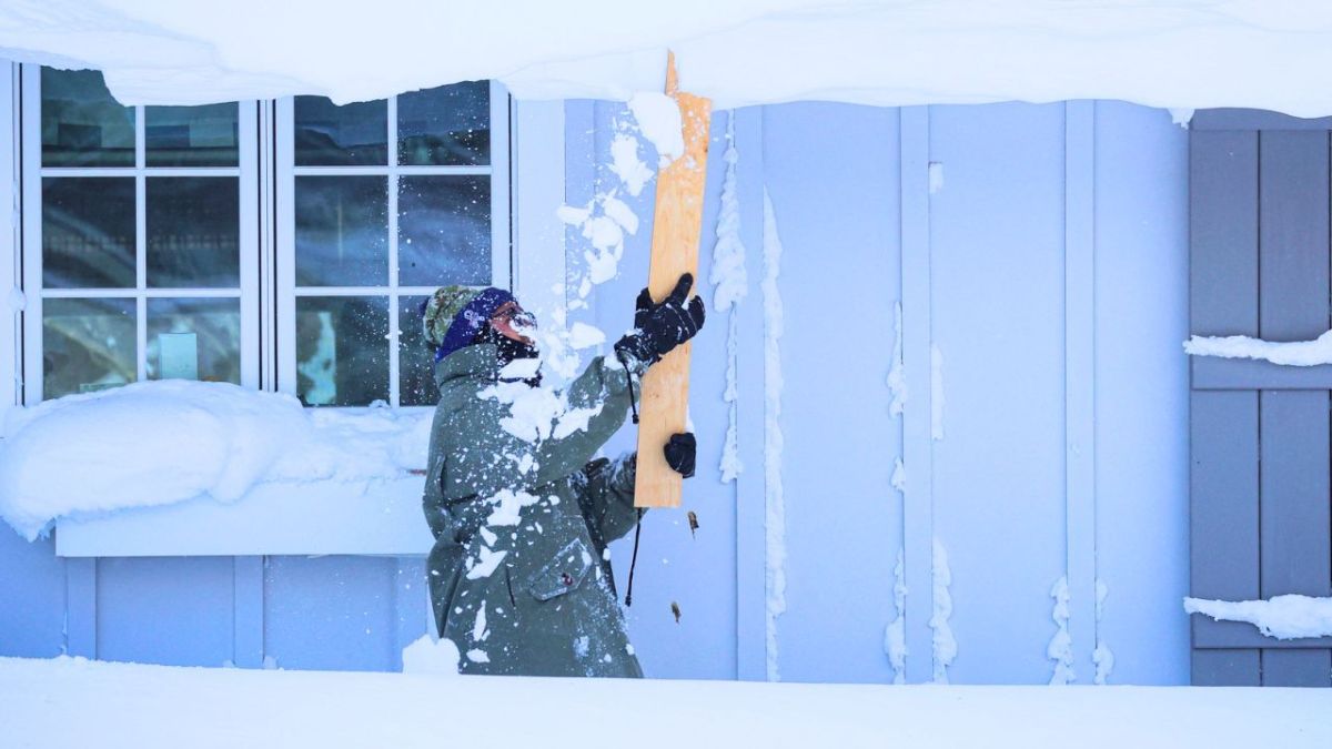 عاصفة القرن