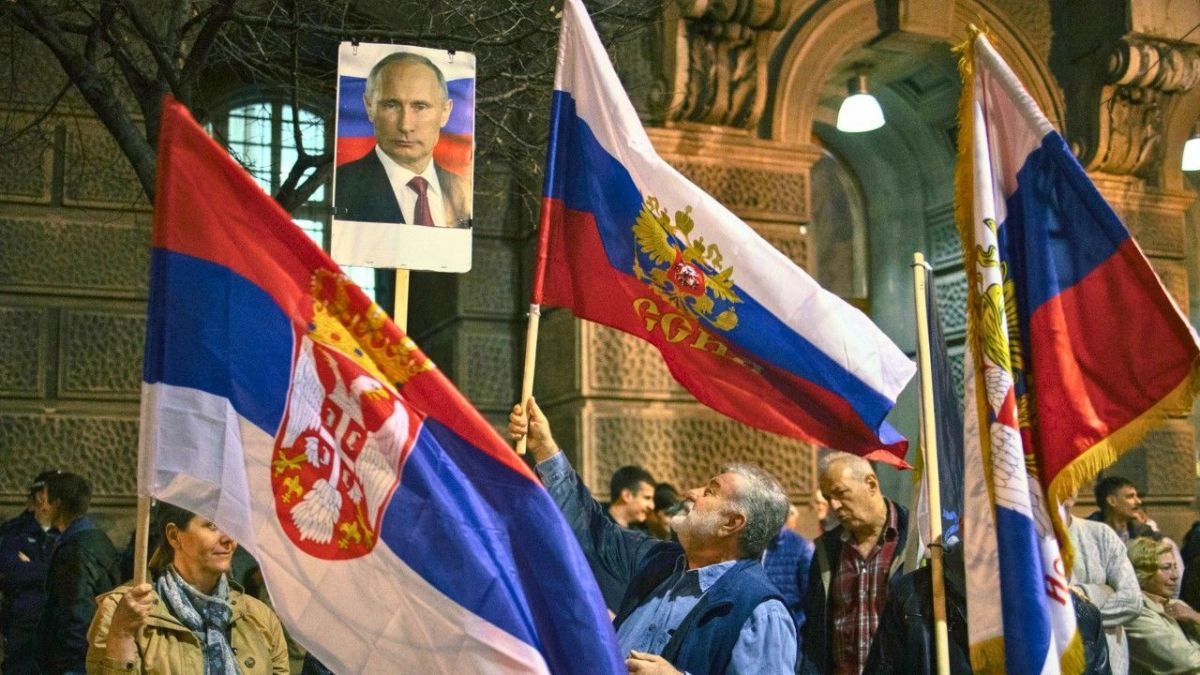 أوروبا تحبس الأنفاس.. تحذيرات من نزاع مسلح بين كوسوفو وصربيا حليفة بوتين في البلقان