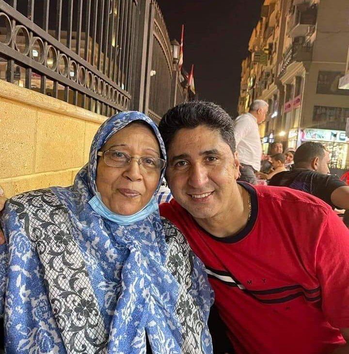 من الفنان المصري الذي أجبره المرض على بيع الخضار والفاكهة في السعودية؟