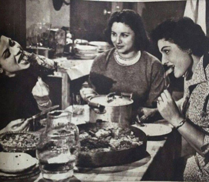 الفشنكاح اختراع فريد شوقي والأطرش لا يعترف بالشوكة والسكين