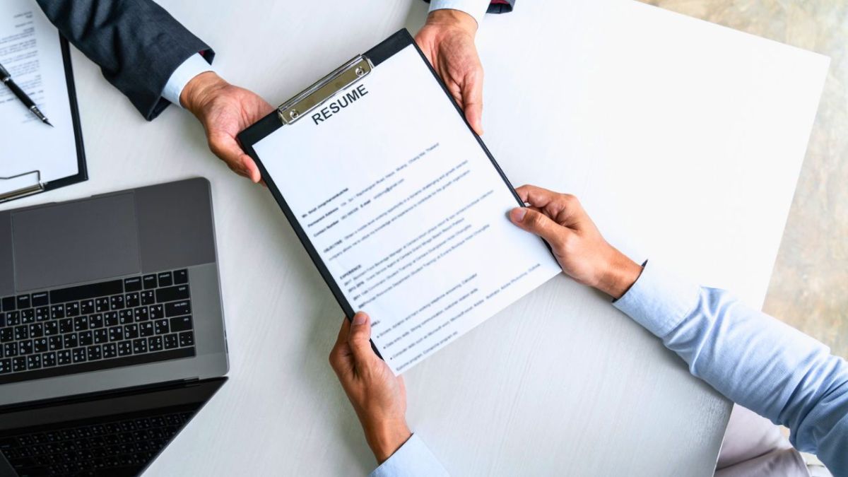 ما هو أفضل وقت للبحث عن وظيفة؟