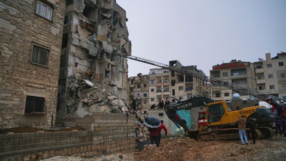 بالصور.. آثار زلزال تركيا المدمر في ريف حلب