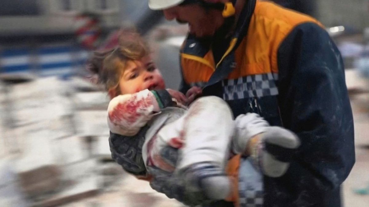 زلزال تركيا.. 10 صور مؤلمة للدمار هزت العالم