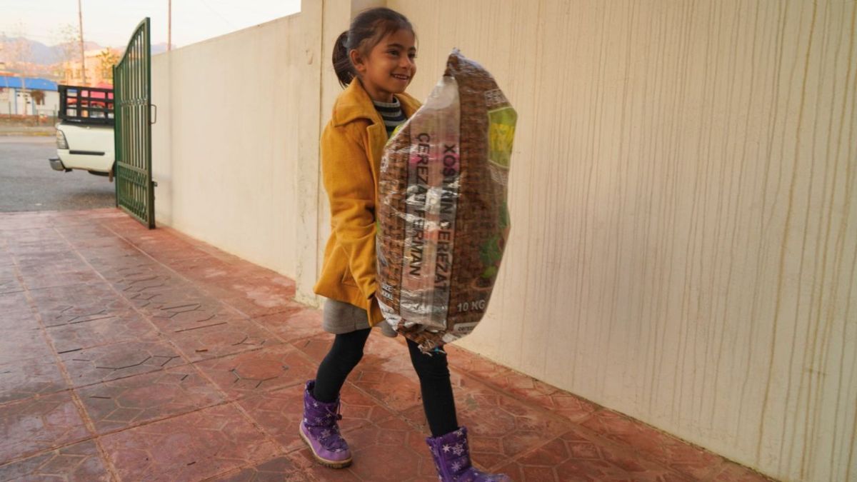 مساعدات عراقية إلى متضرري الزلزال في تركيا وسوريا