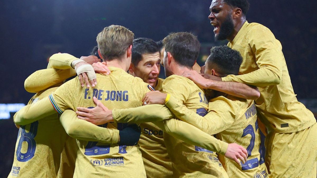 مانشستر يونايتد يقصي برشلونة من الدوري الأوروبي 1 مانشستر يونايتد يقصي برشلونة من الدوري الأوروبي