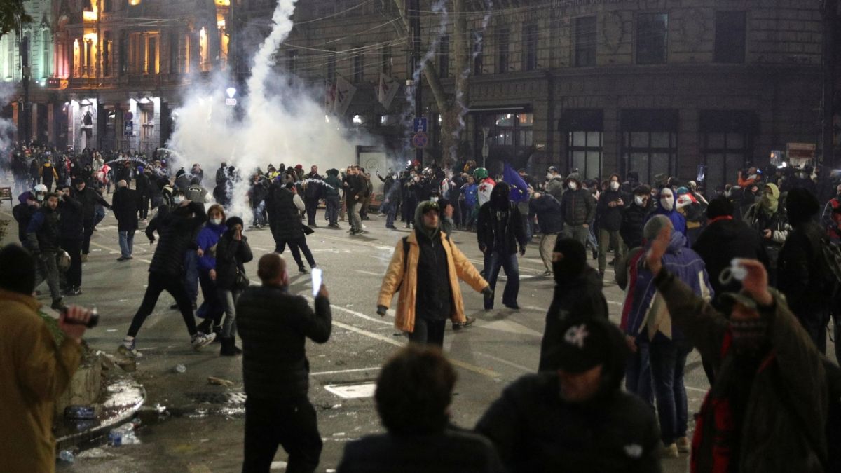 التظاهرات في جورجيا.. عنوانٌ لصراع تاريخي ضد روسيا