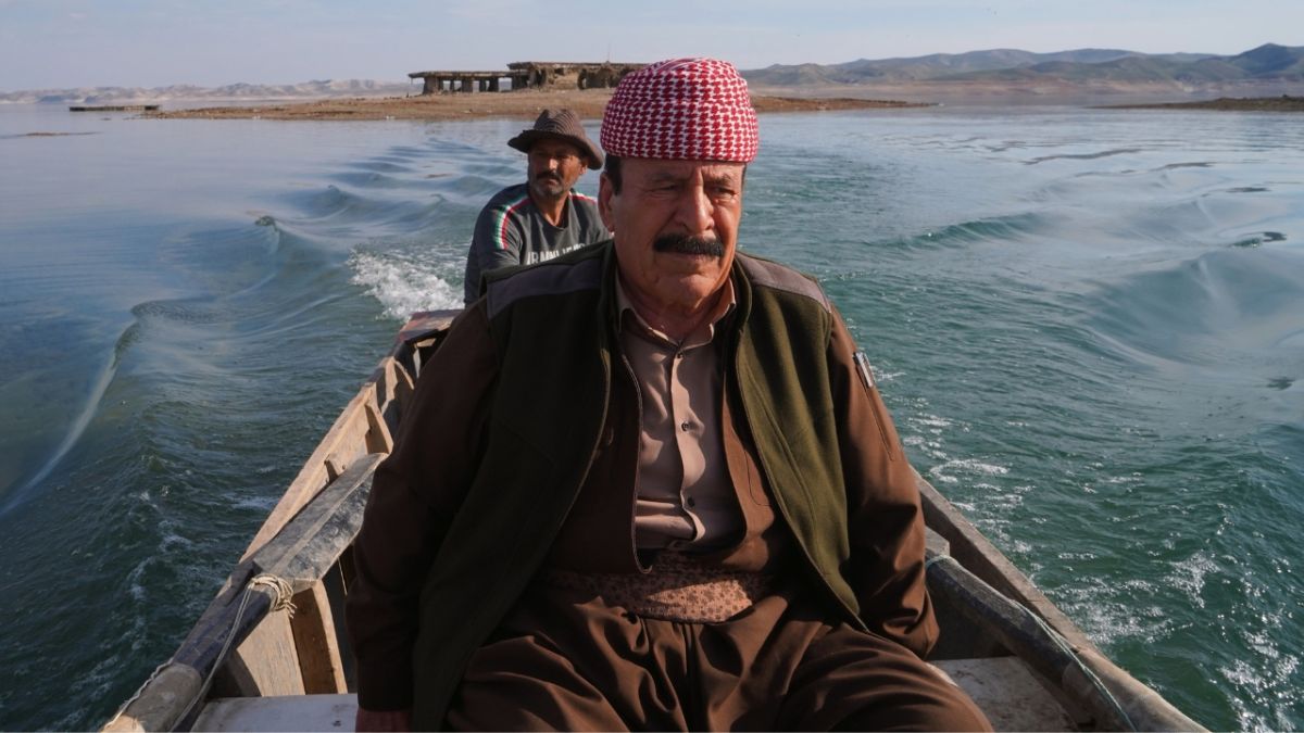 اختفت منذ 38 عامًا.. ظهور بقايا مزار ديني ومقبرة ومدرسة بالعراق بسبب الجفاف