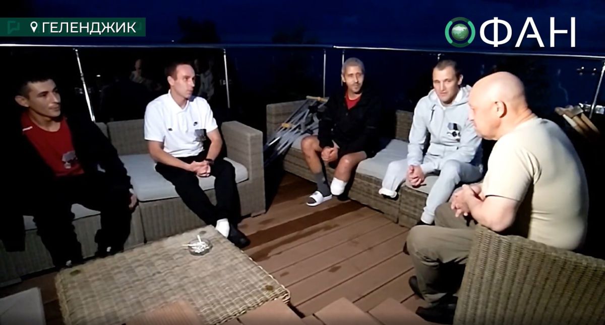 كيف يوظف "سفرجي بوتين" السجناء للقتال مع "فاغنر"؟