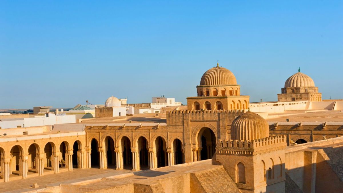 السعودية ترمم "جامع عقبة" في تونس وتحيي عاصمة الإسلام الأولى لأفريقيا