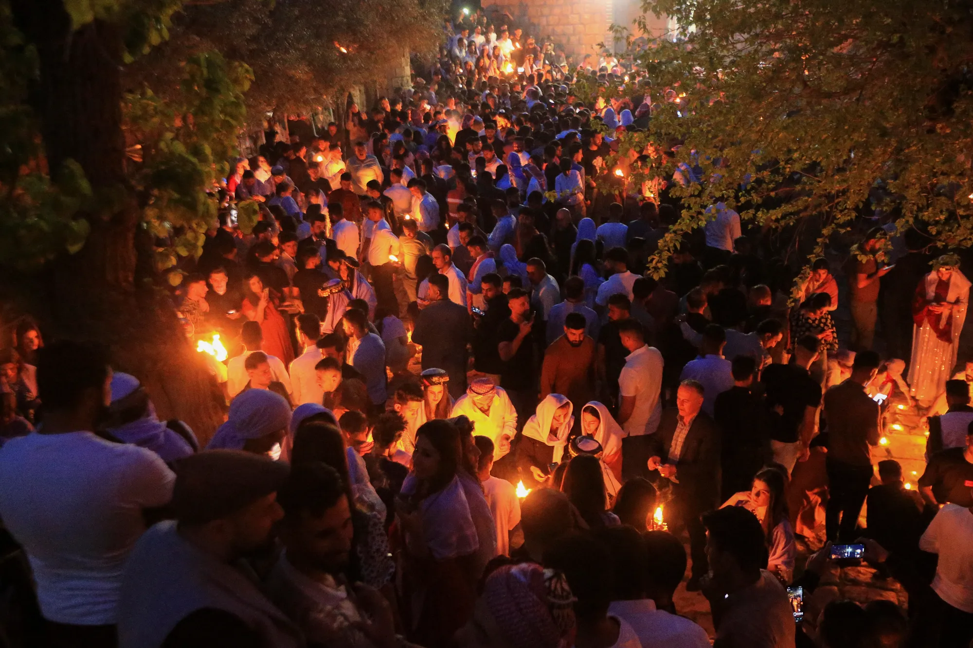 أيزيديو العراق يحتفلون بعامهم الجديد "وفي القلب غصّة"