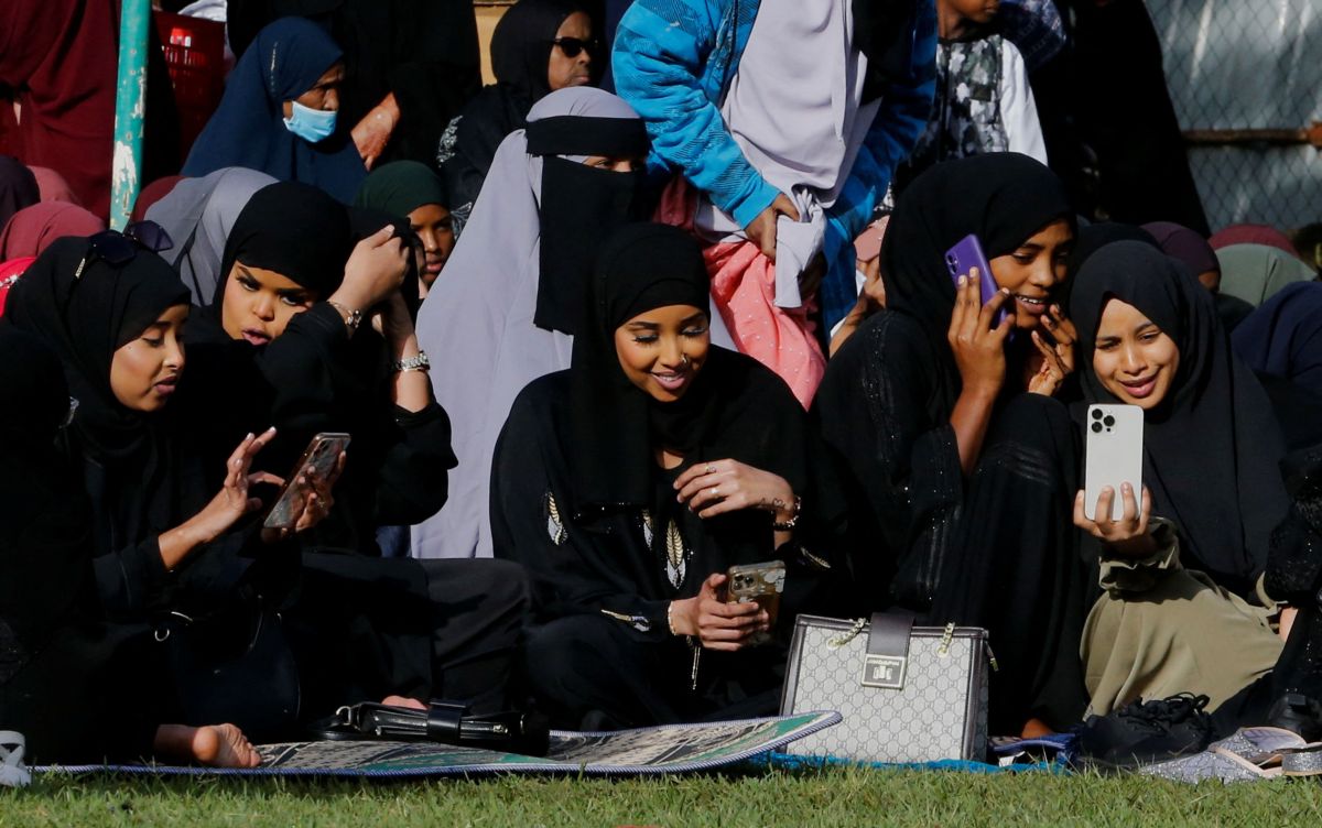 بالحناء والألعاب والغناء.. كيف احتفل نحو نصف مليار مسلم في أفريقيا بعيد الفطر؟