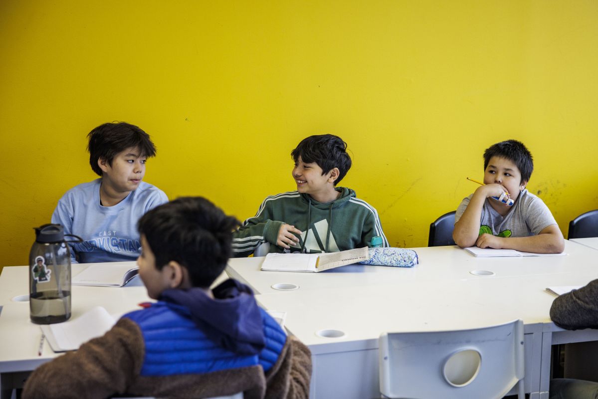 الإيغور في الخارج يتحدون الصين للحفاظ على لغتهم وثقافتهم