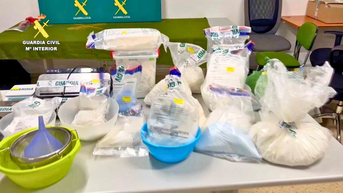 تفكيك منظمة لتهريب المخدرات بين المغرب وهولندا