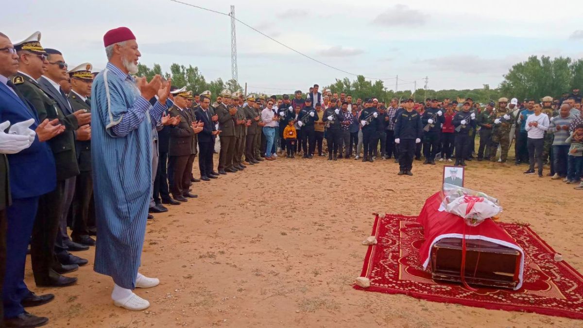 تونس.. "أخبار الآن" تواكب جنازة أول ضحية لهجوم جربة الإرهابي 1 تونس.. "أخبار الآن" تواكب جنازة أول ضحية لهجوم جربة الإرهابي