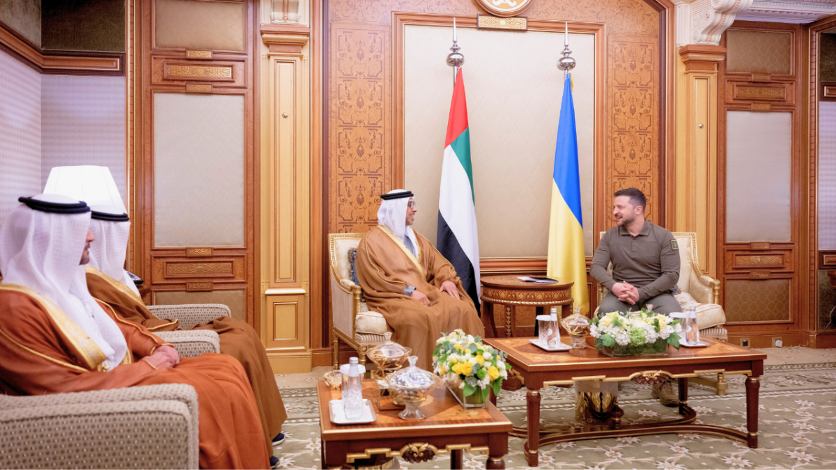 زيلينسكي يشكر ولي العهد السعودي لدعمه وحدة أراضي أوكرانيا