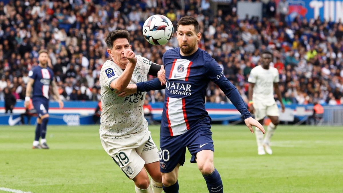 3 من برشلونةو2من باريس.. الذكاء الاصطناعي يحدد الفائز بالكرة الذهبية حتى 2032