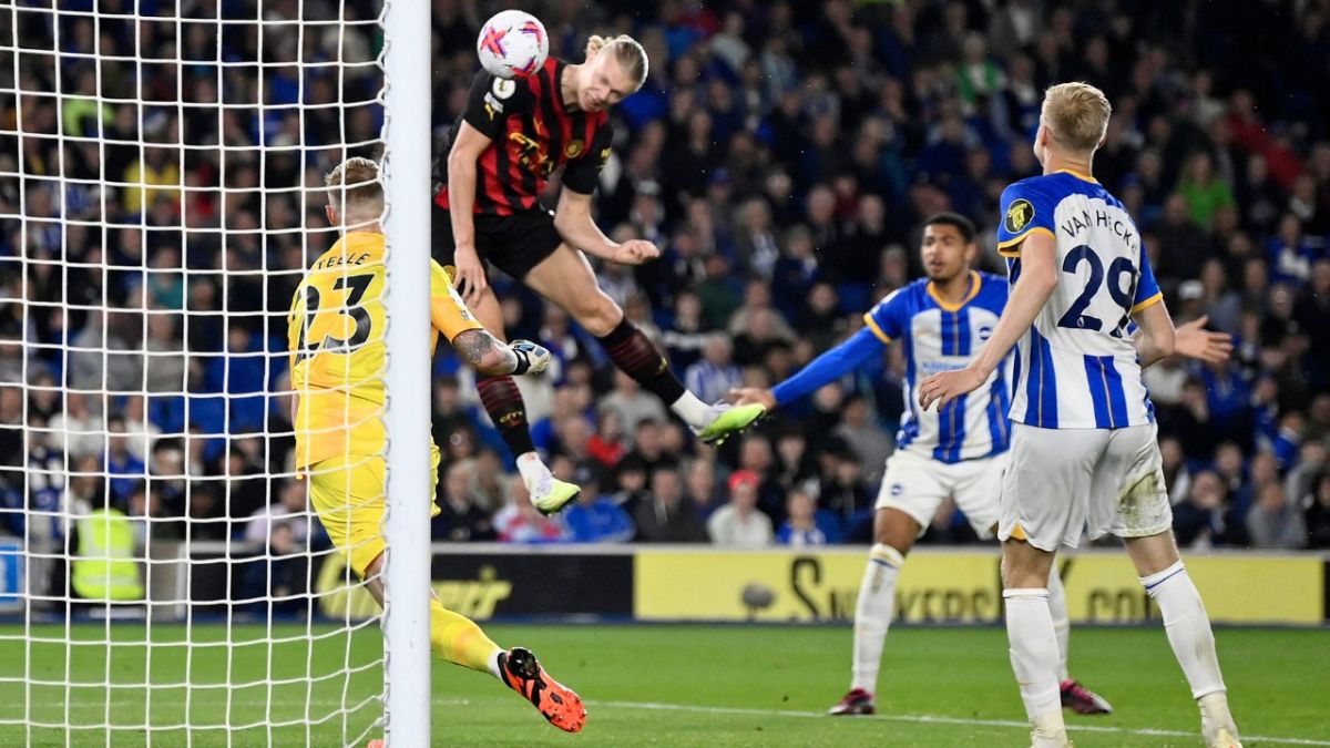 3 من برشلونةو2من باريس.. الذكاء الاصطناعي يحدد الفائز بالكرة الذهبية حتى 2032