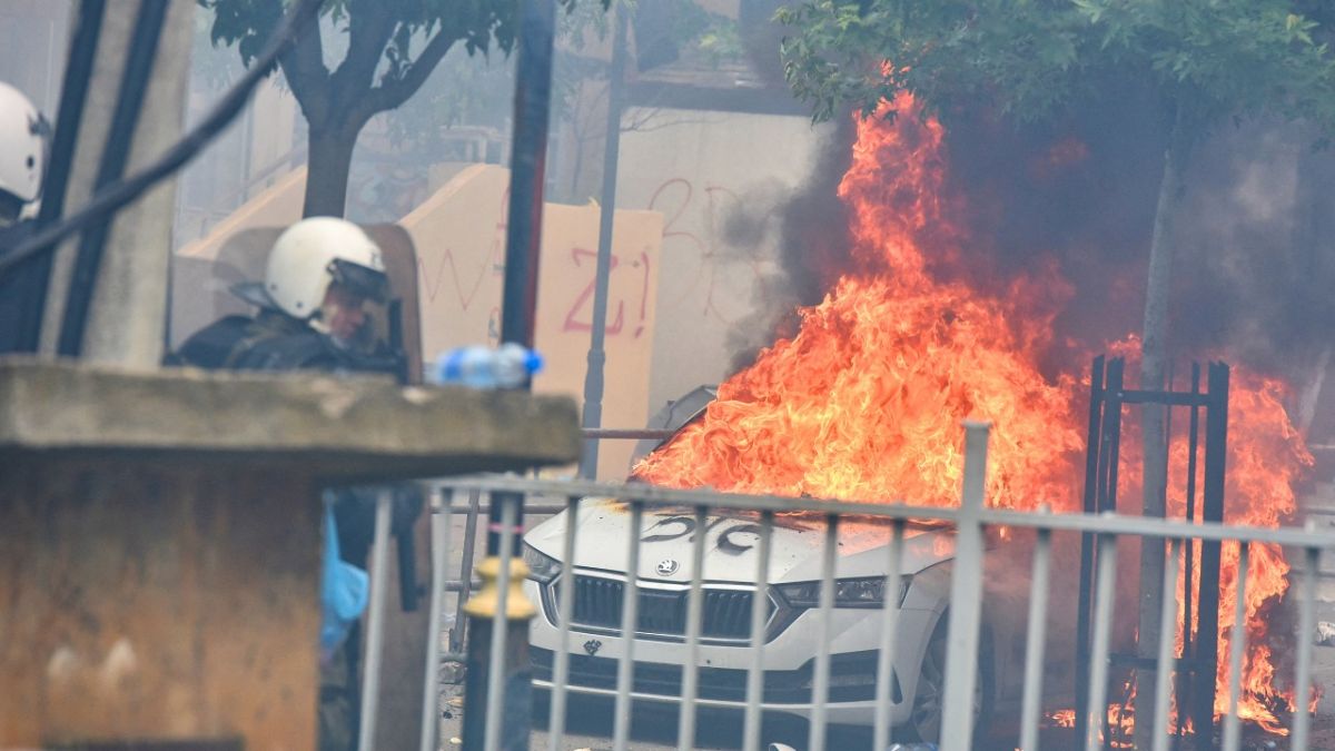 بعد تدخل الناتو.. إلى أين يتجه الموقف في شمال كوسوفو؟ 5 بعد تدخل الناتو.. إلى أين يتجه الموقف في شمال كوسوفو؟