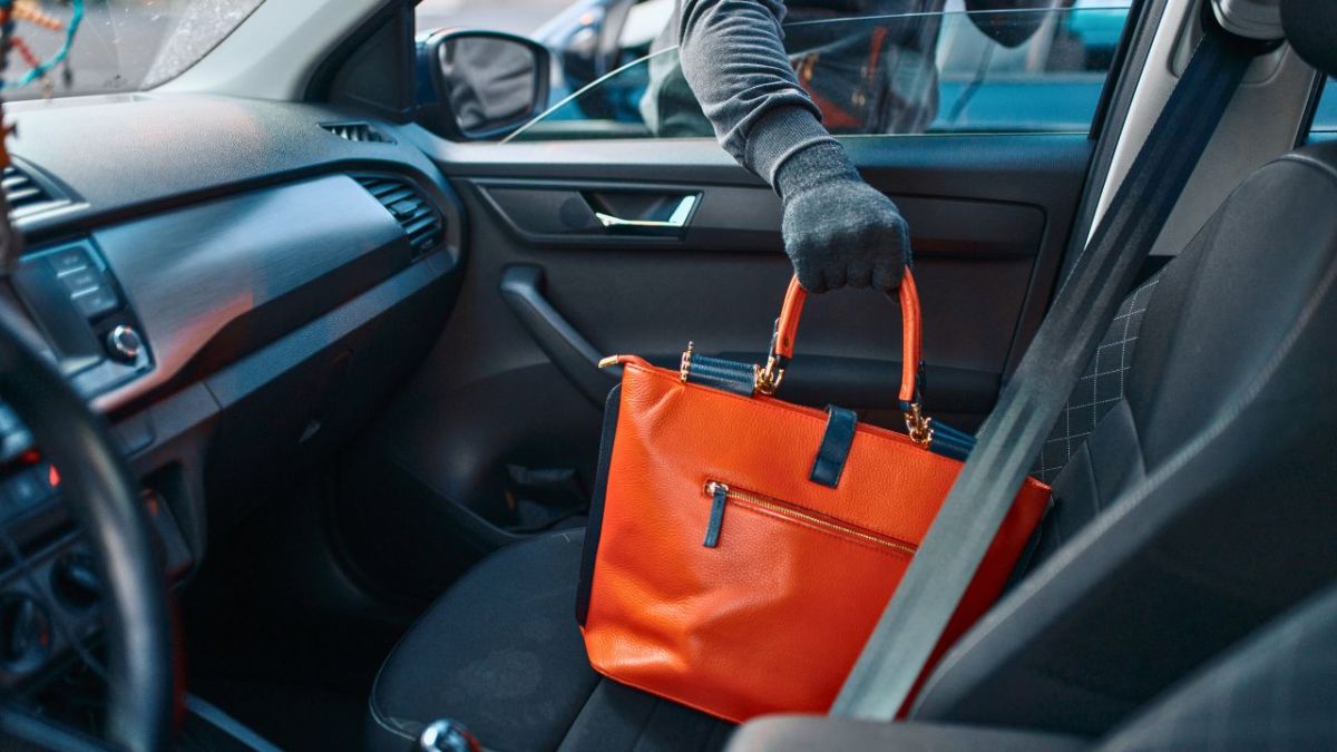 كيف تحمي سيارتك من السرقة بـ5 خطوات؟ بعد أزمة هيونداي وكيا بسبب تريند تيك توك 2 كيف تحمي سيارتك من السرقة بـ5 خطوات؟ بعد أزمة هيونداي وكيا بسبب تريند تيك توك