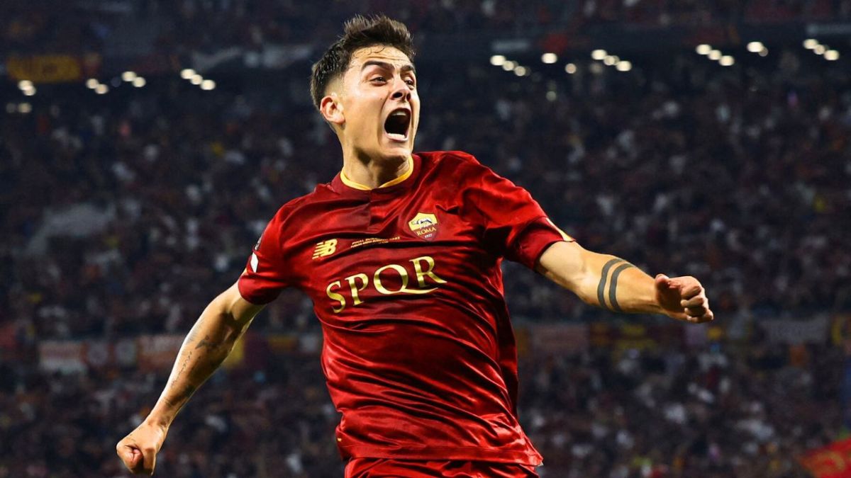 بالفيديو.. ياسين بونو يحرم مورينيو من لقب "الدوري الأوروبي"