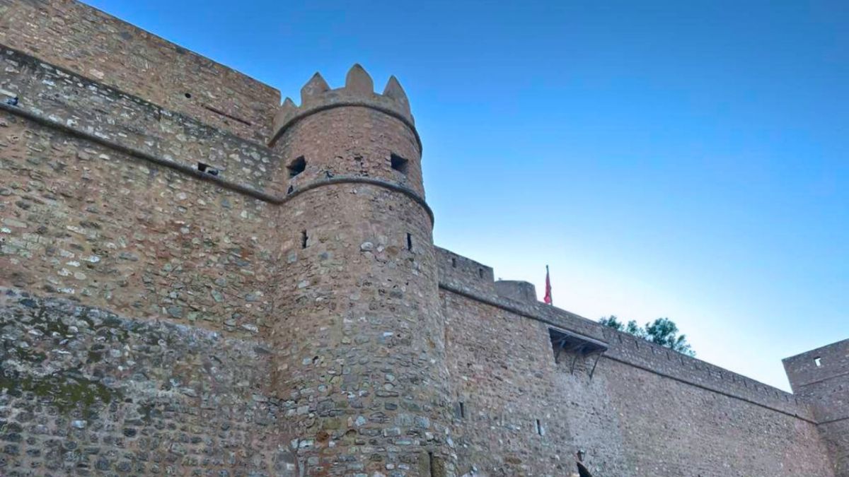 الحمامات التونسية.. حيث تجذبك رائحة "المشموم" وينعشك نسيم البحر 2 الحمامات التونسية.. حيث تجذبك رائحة "المشموم" وينعشك نسيم البحر