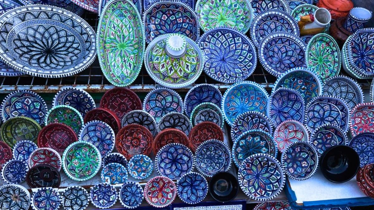 الحمامات التونسية.. حيث تجذبك رائحة "المشموم" وينعشك نسيم البحر 7 الحمامات التونسية.. حيث تجذبك رائحة "المشموم" وينعشك نسيم البحر