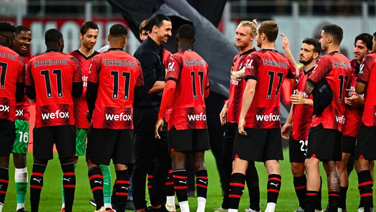 السلطان إبراهيموفيتش يودع كرة القدم بالدموع