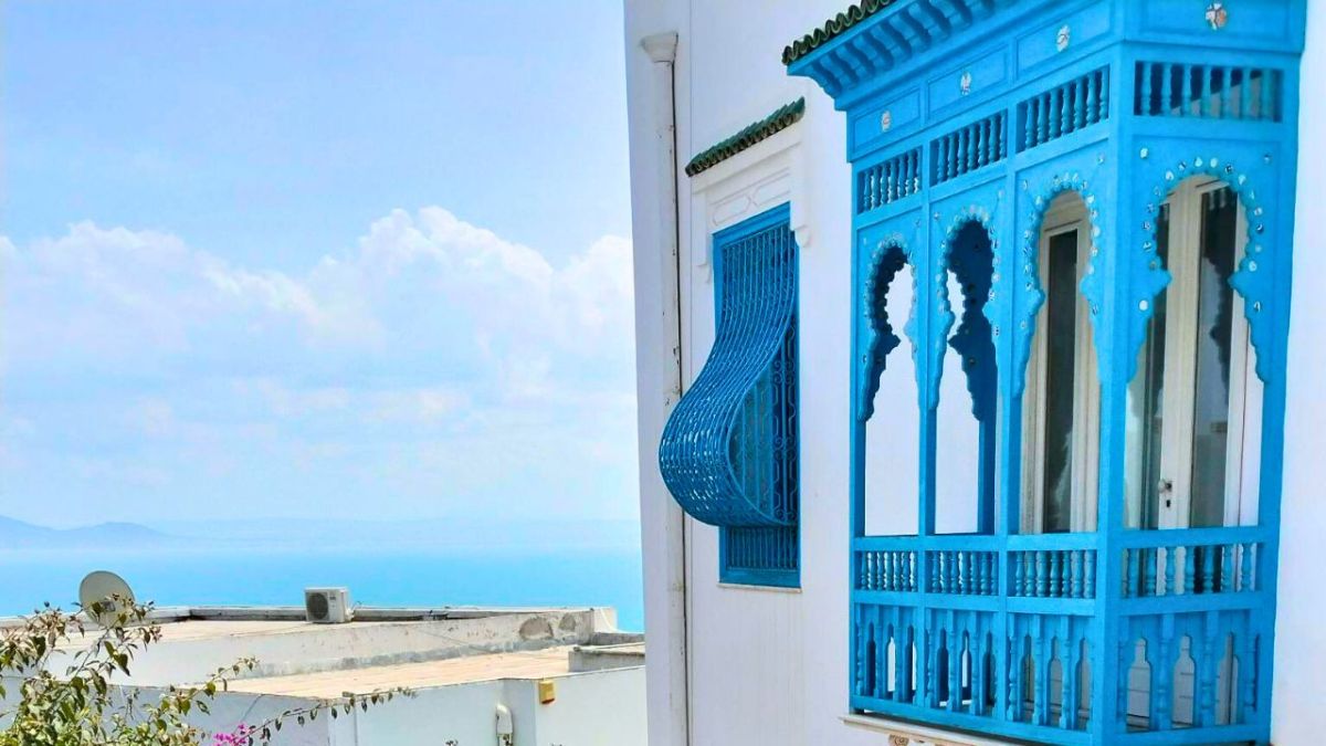سانتوروني التونسية.. تعرف على المدينة الزرقاء "سيدي بوسعيد"