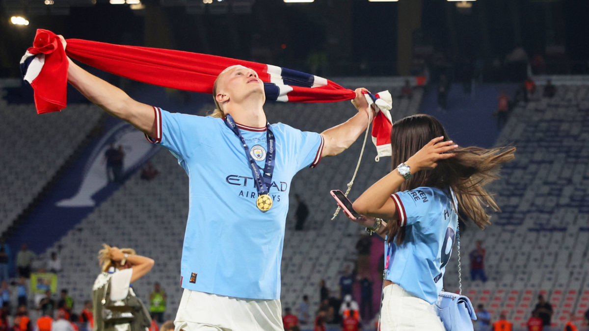 إيزابيل جوهانسن تخطف الأنظار ليلة تتويج السيتي.. فمن هي؟ 4 من هي الفتاة التي تبقى بجانب الهداف هالاند؟