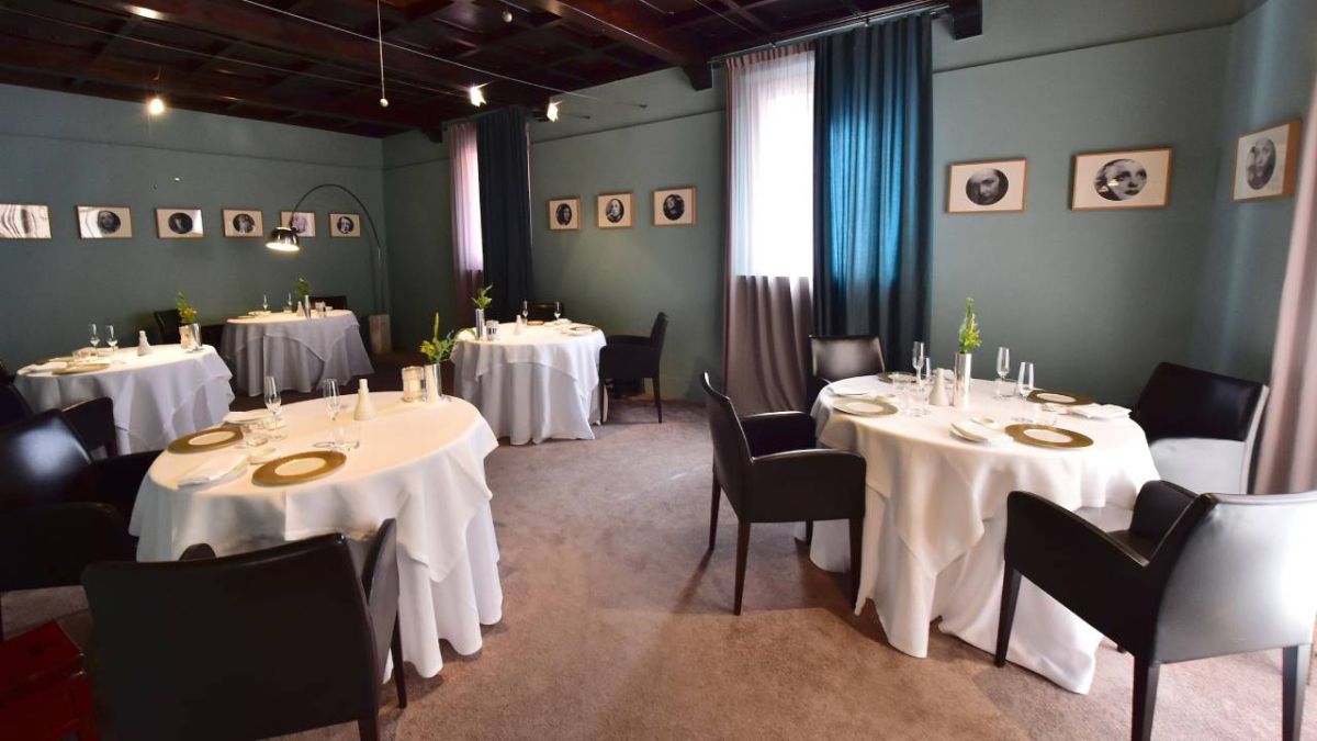 أوستيريا فرانسيسكا في مودينا – إيطاليا