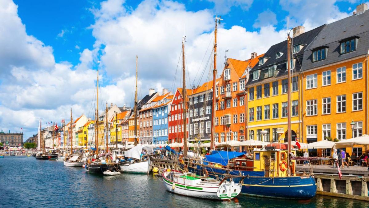 الدنمارك