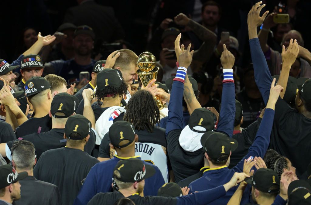 لأول مرة.. دنفر ناغتس بطل دوري كرة السلة الأمريكي للمحترفين